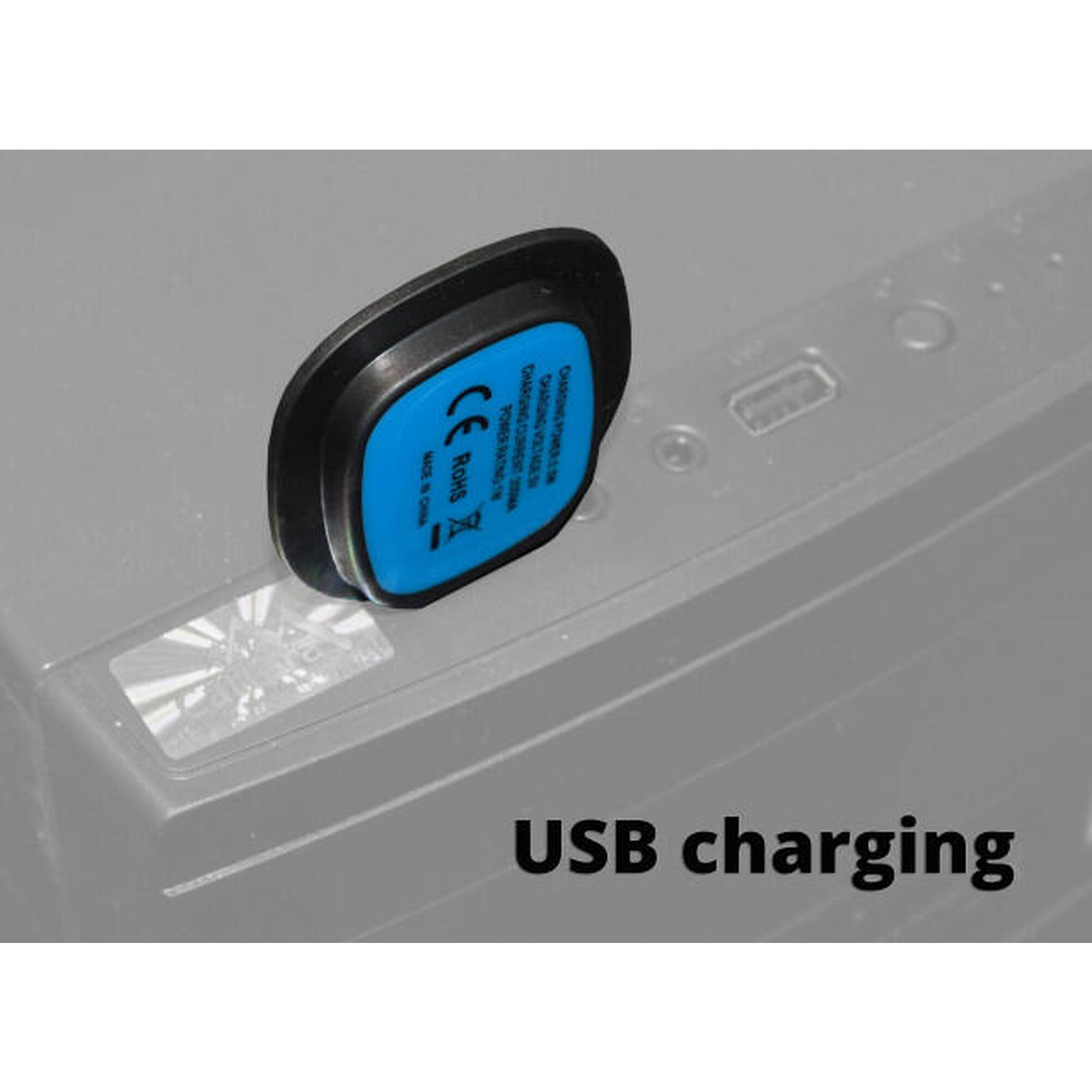 Fes camuflaj cu lanterna cu LED si incarcare usb Cattara