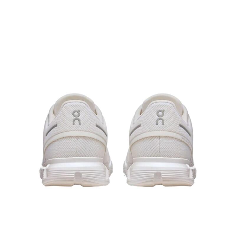 Running Cloud 6 All White