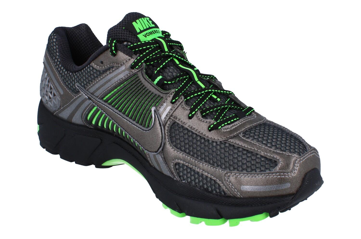 Nike Zoom Vomero 5 Metallic Pewter Green Strike 4/6