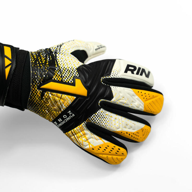 Brankářské rukavice Rinat Fiera