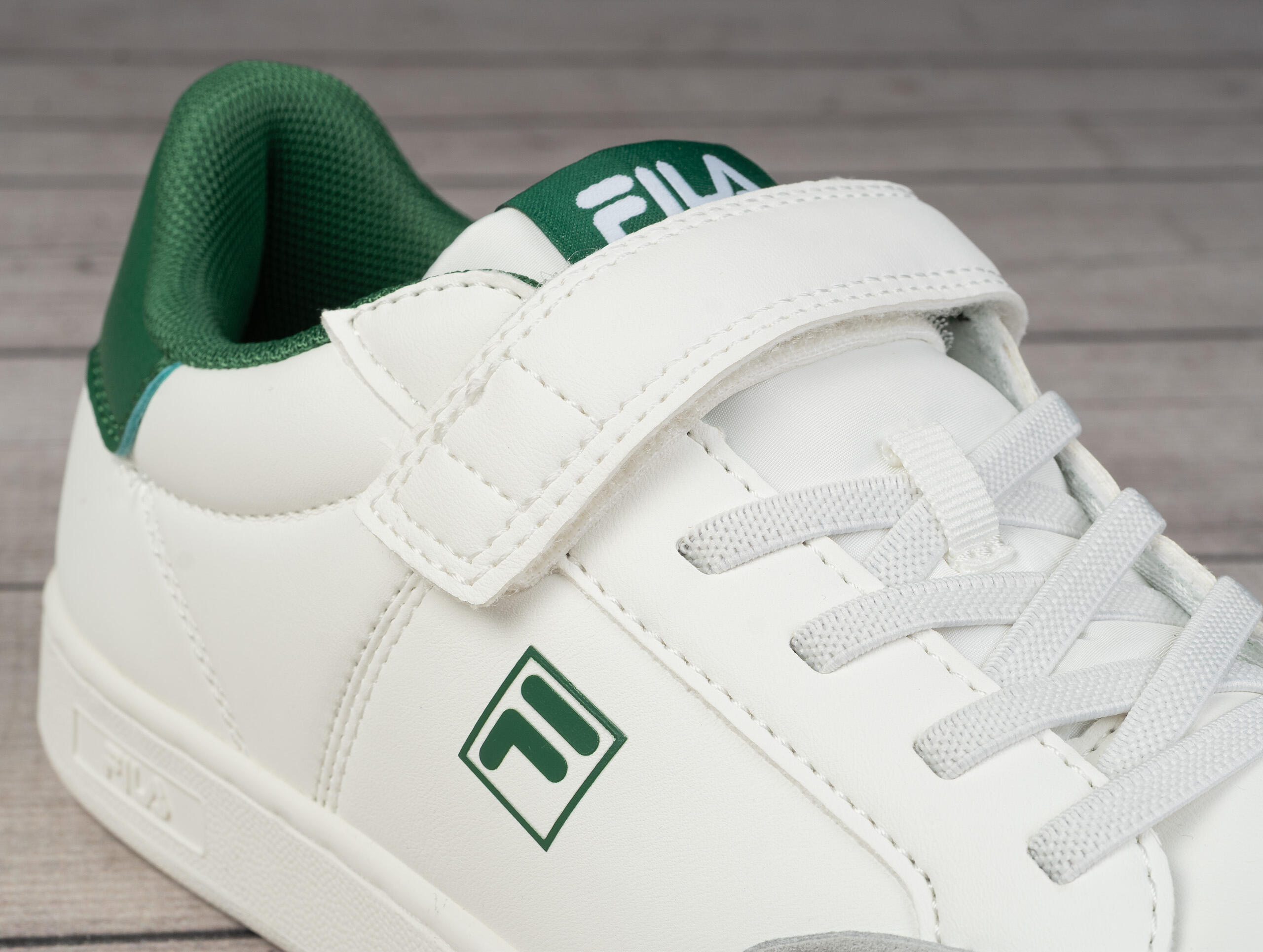 Buty dziecięce sportowe Fila COURTBAY VELCRO KIDS 6/6