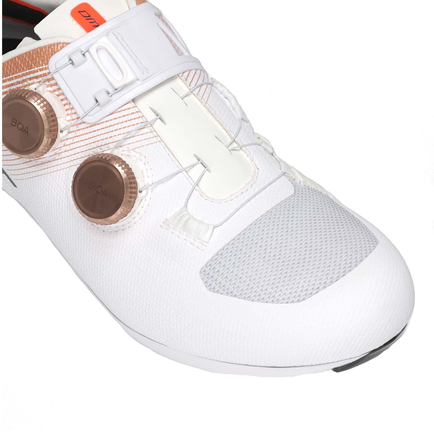 DMT KR0 Evo White/Bronze Road Shoes — BOA, Carbon SL | Decathlon