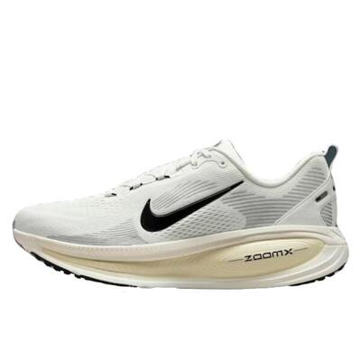 Scarpe Vomero 18 Summit White Coconut Milk