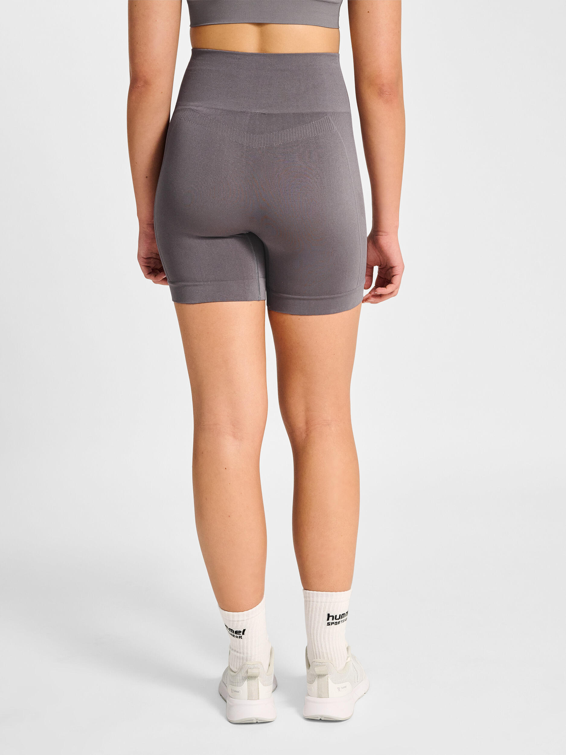 Enfiler Short Hmltif Femme 2/7