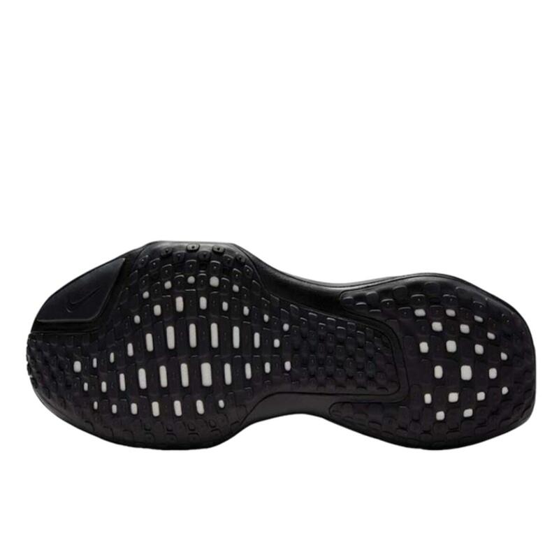 ZoomX Invincible Run 3 Black