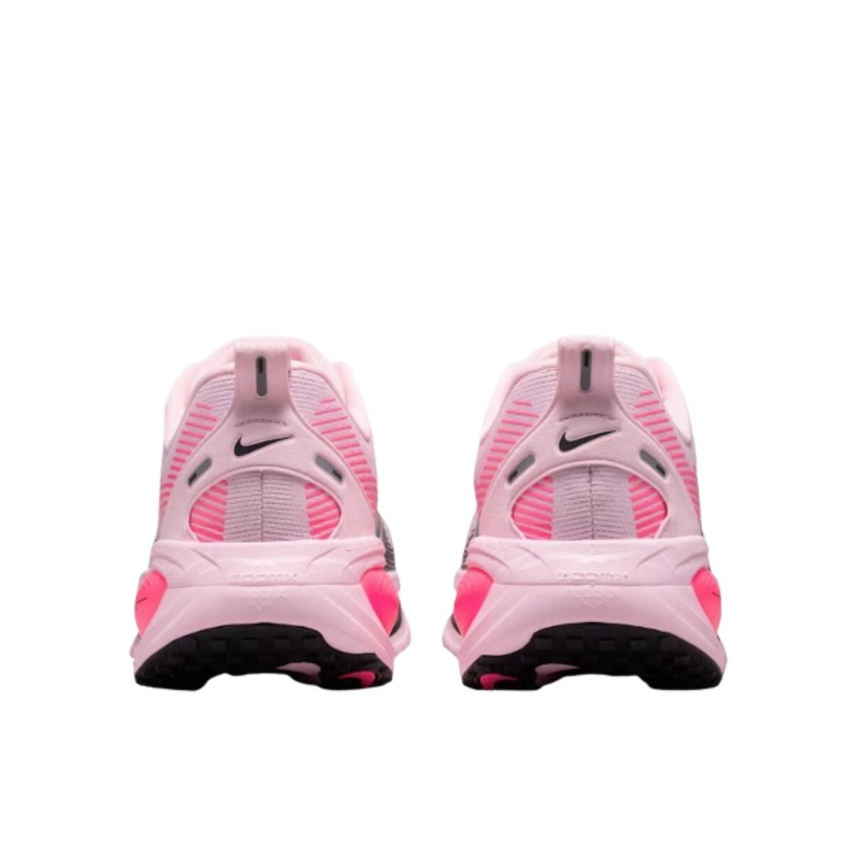 Chaussures  Vomero 18 Pink Foam Hyper Pink Black 3/4