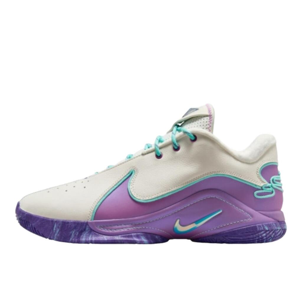 Shoes  LeBron 22 Frozen Grapes