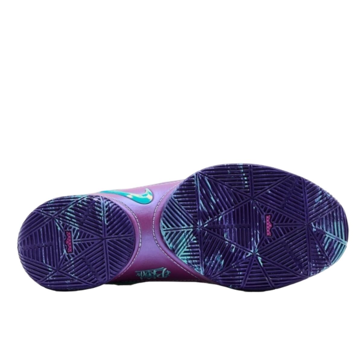 Chaussures  LeBron 22 Frozen Grapes 4/4