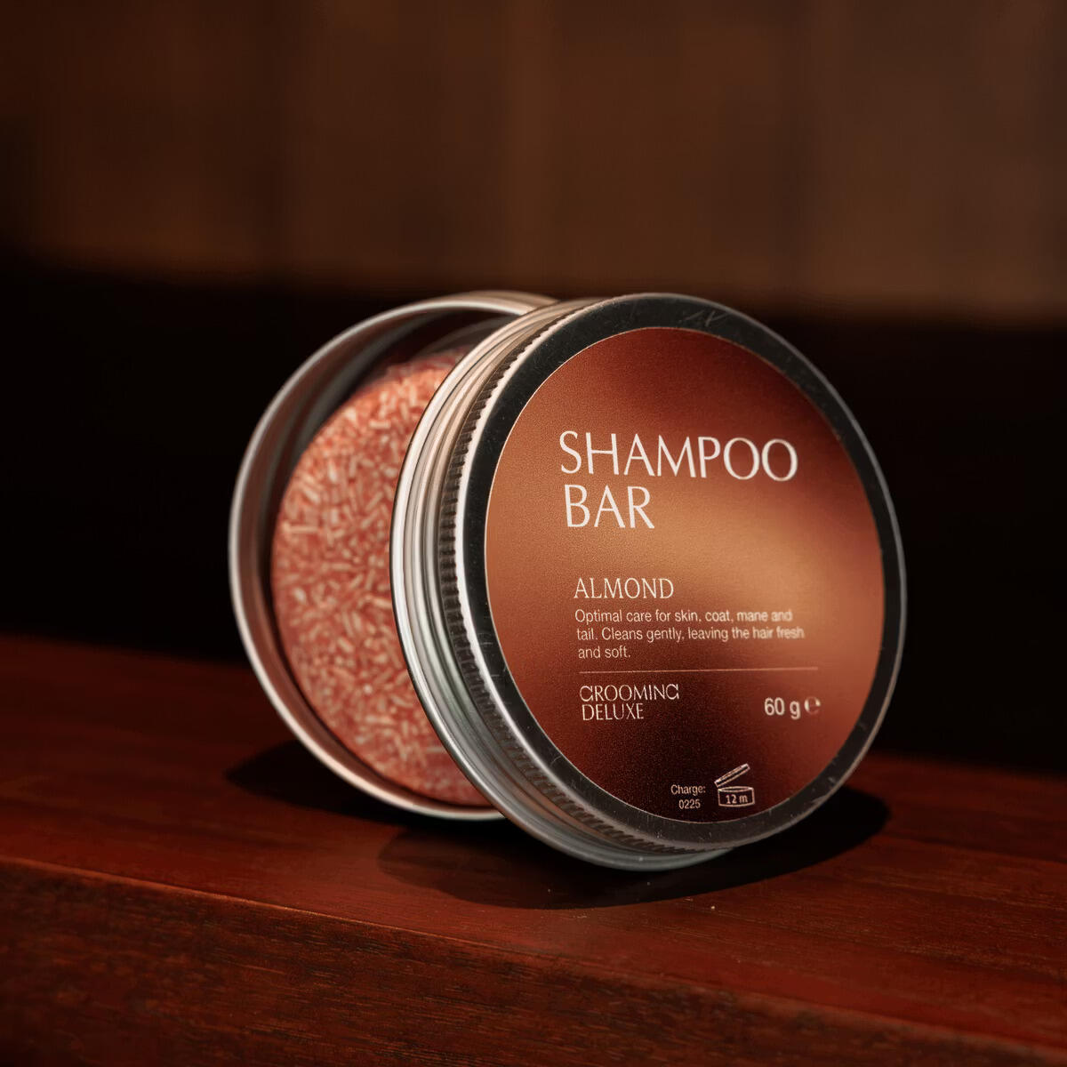 Shampoo solido all'olio di mandorla Grooming Deluxe 2/4