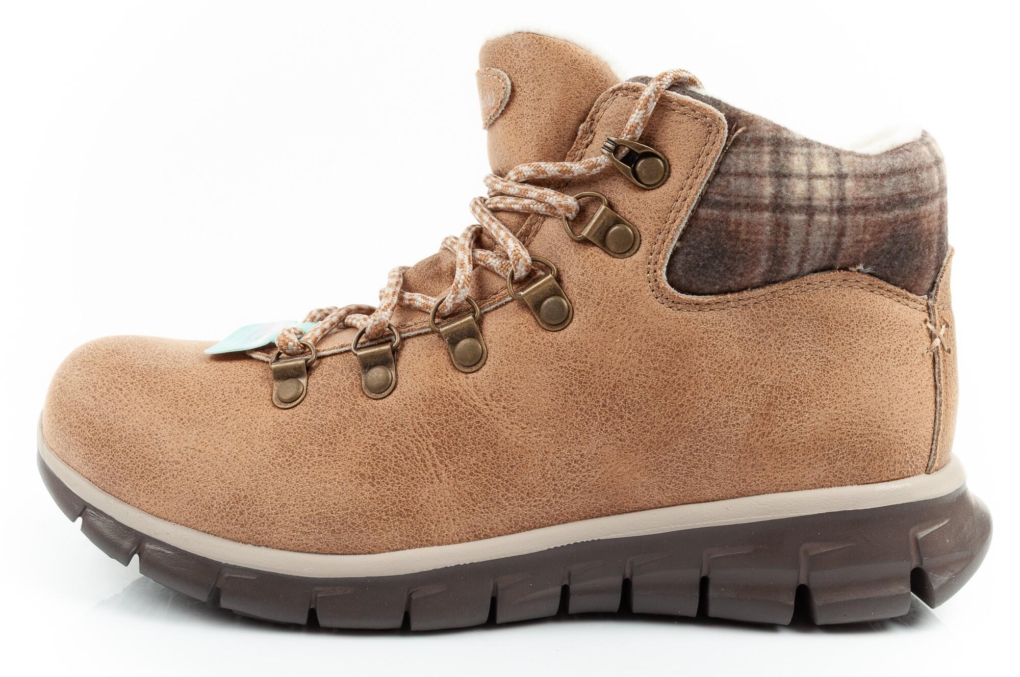 Chaussures d'hiver pour femmes Skechers Synergy isolées 2/7