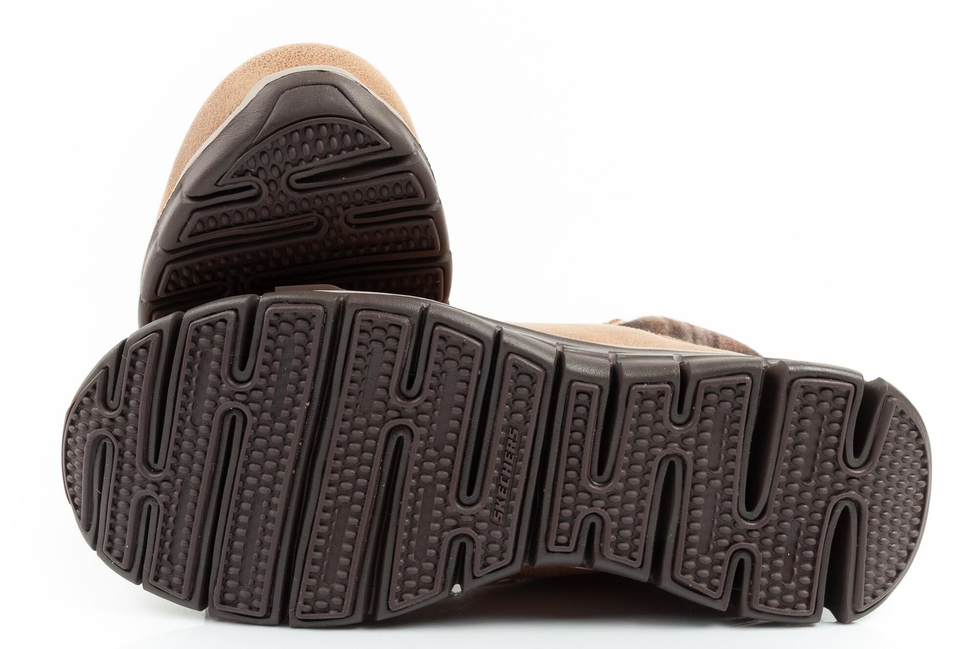 Chaussures d'hiver pour femmes Skechers Synergy isolées 6/7