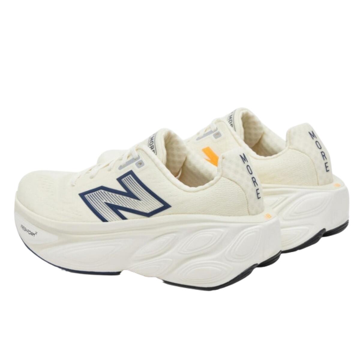 New Balance Fresh Foam X More v5 Angora Hot Mango 2/3