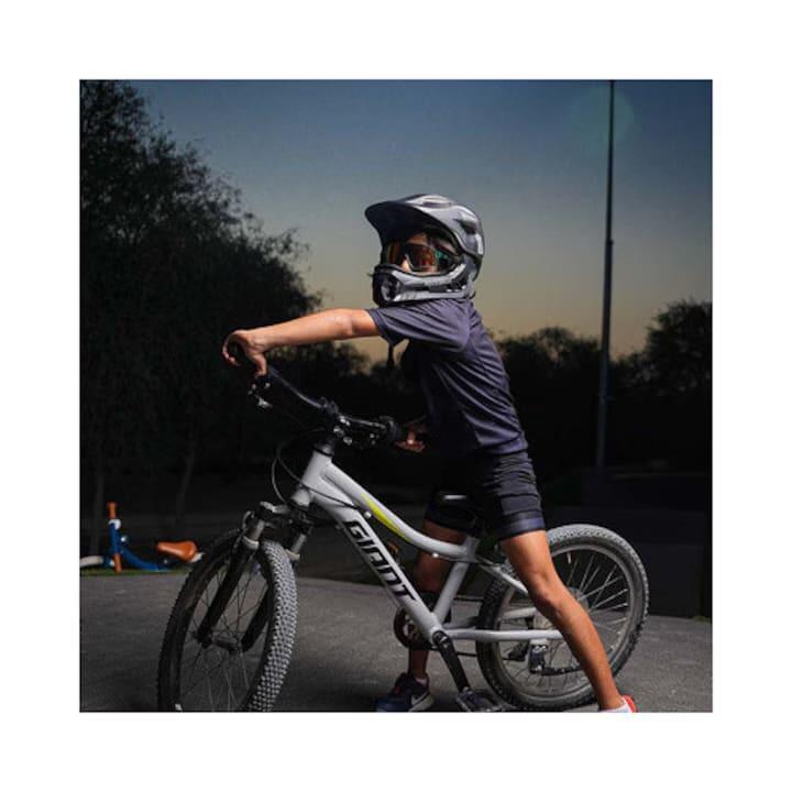 Casca copii Full Face RockBros gri, 48-52 cm, mandibulă detașabilă.