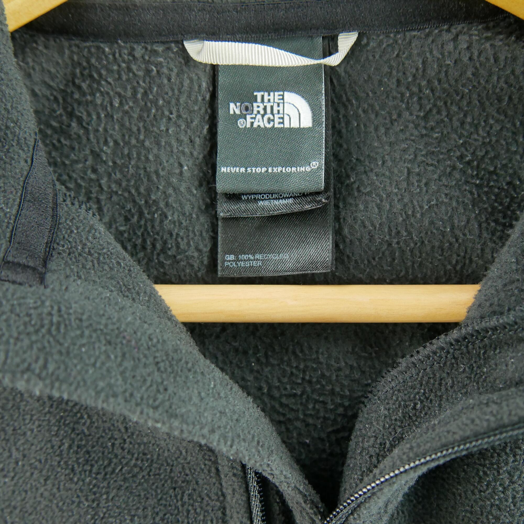 Seconda Mano - Maglione in pile nero TNF da donna - Stato molto buono 6/7