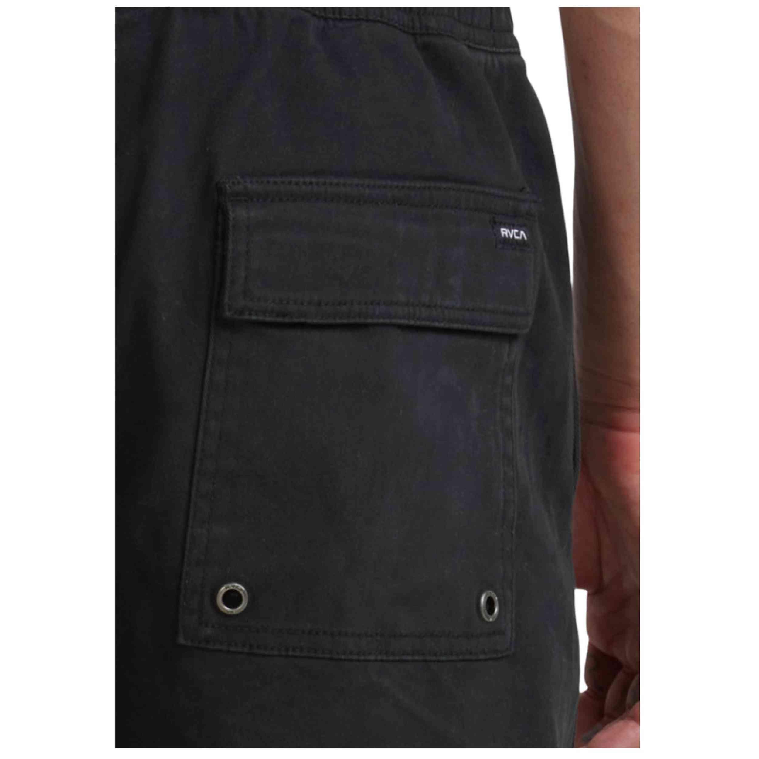Pantaloncini Rvca modello M2073REE-BLK per uomini 4/5