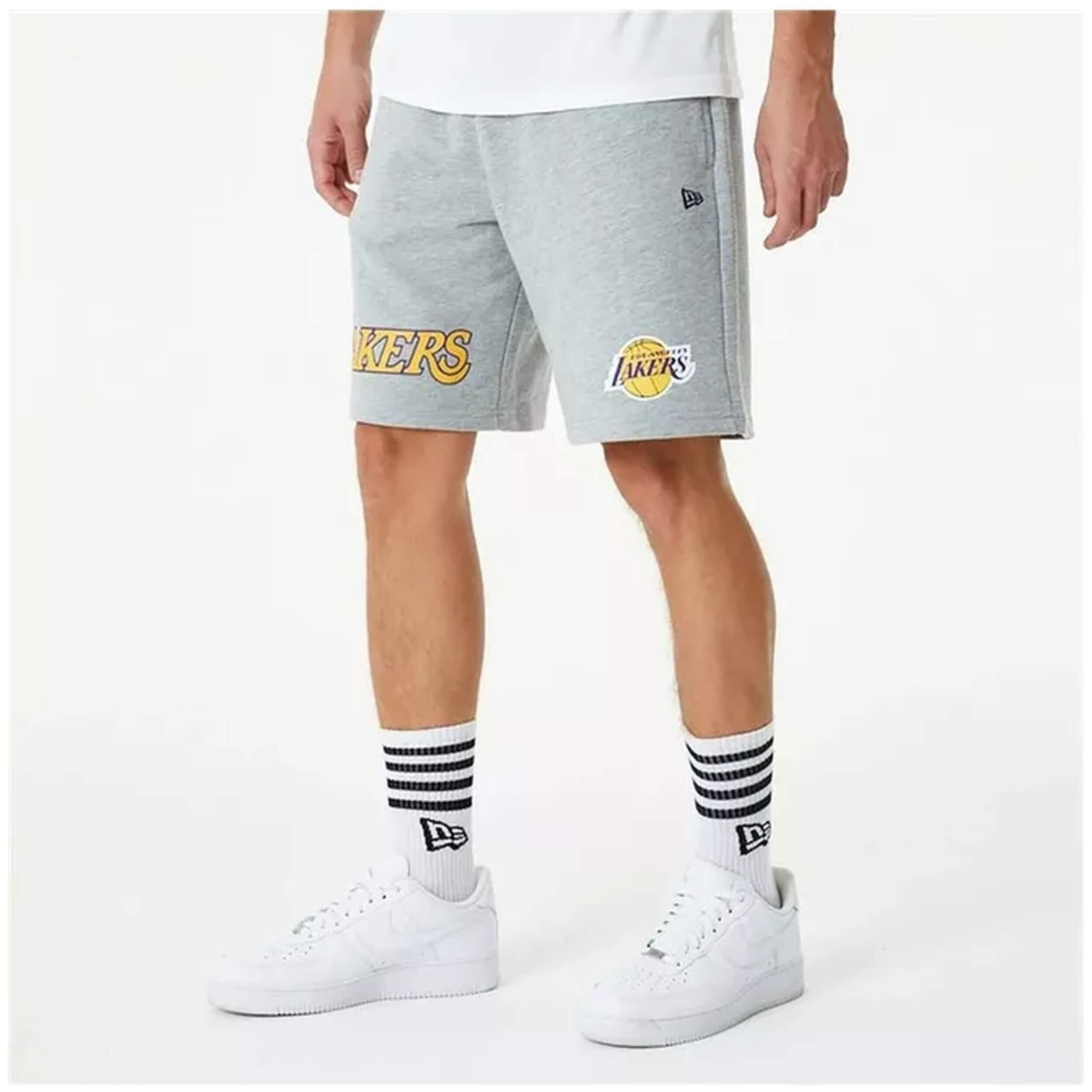 Pantalon corto New era modelo 60357045-030 para hombre 3/4