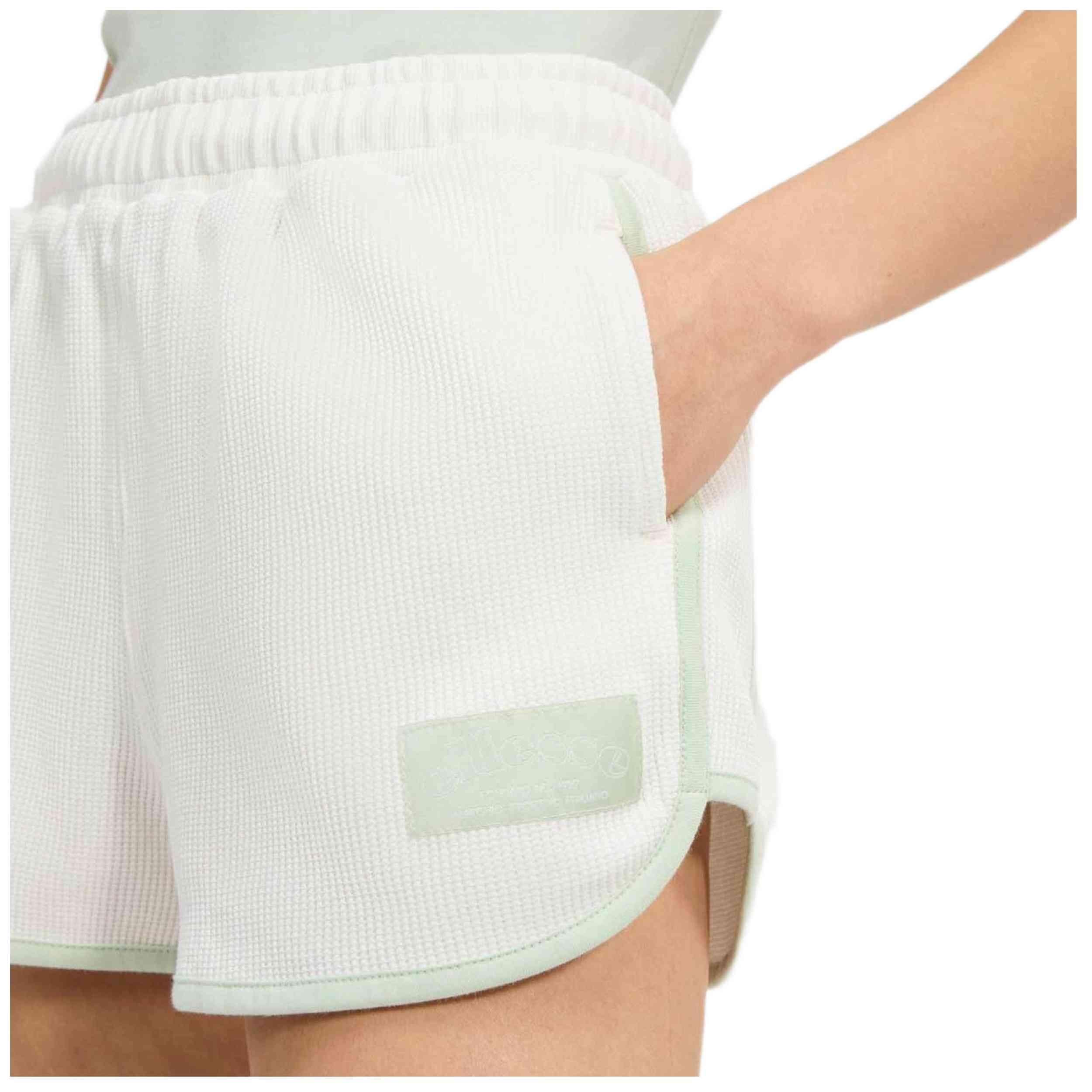 Short Ellesse modèle SGA22511-WHT pour femmes 4/5