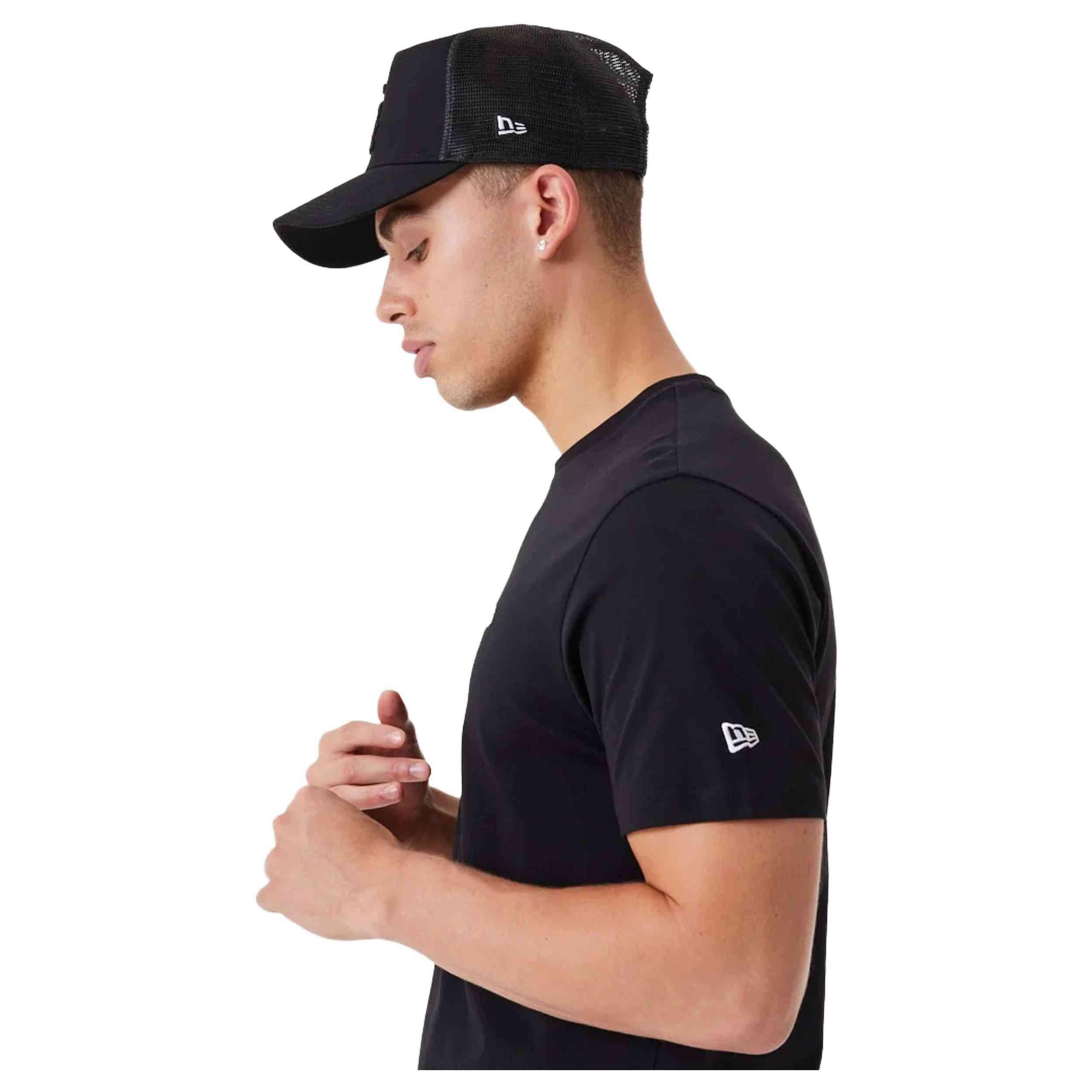 T-shirt New era modèle 60416742 pour unisexe 4/5