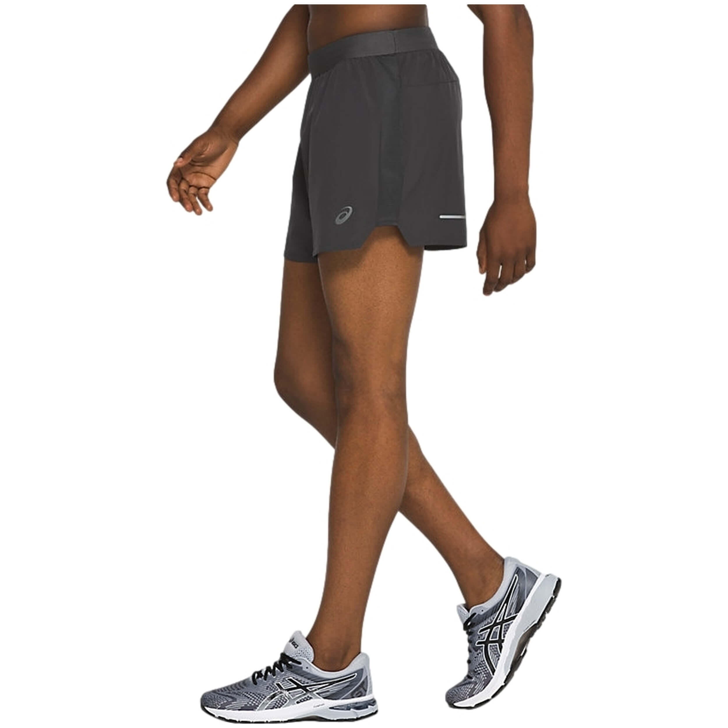 Pantaloncini Asics modello 2011A769-020 per uomini 2/3