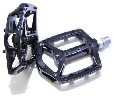 WELLGO Pedali mini LU-204 in alluminio asse 9/16'' nero