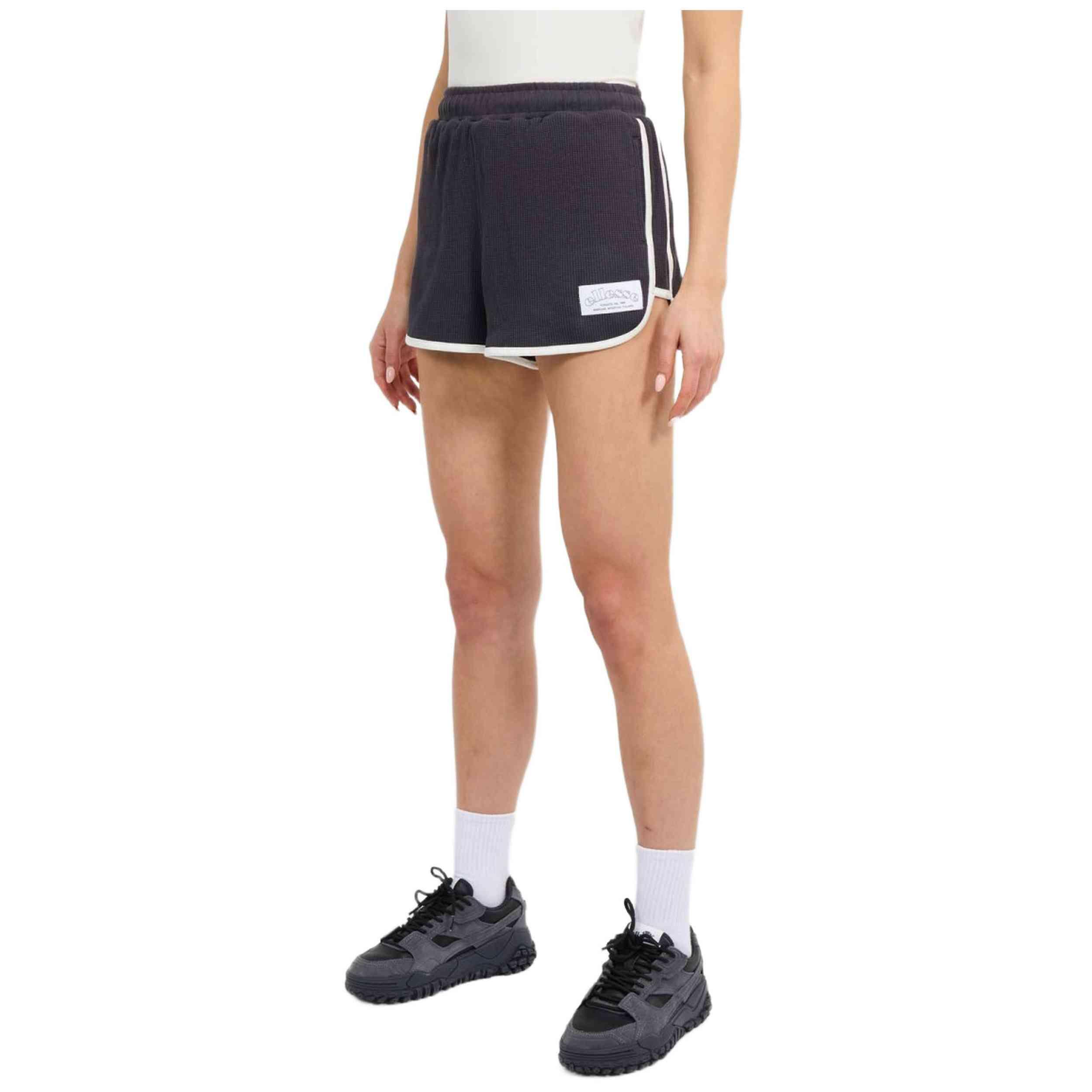 Pantalon corto Ellesse modelo SGA22511-GRY para mujer 5/5