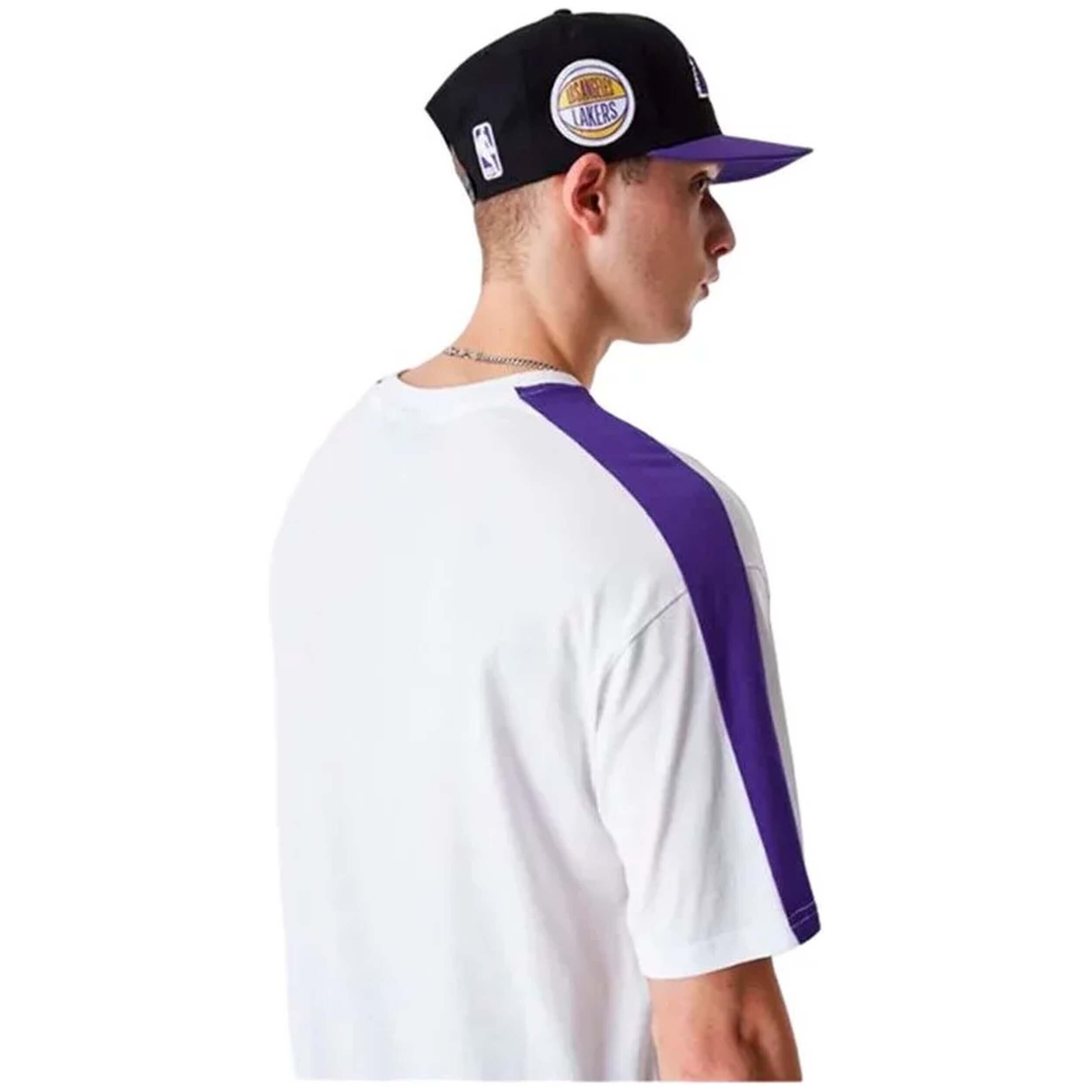 T-shirt New era modèle 60416360 pour unisexe 4/5