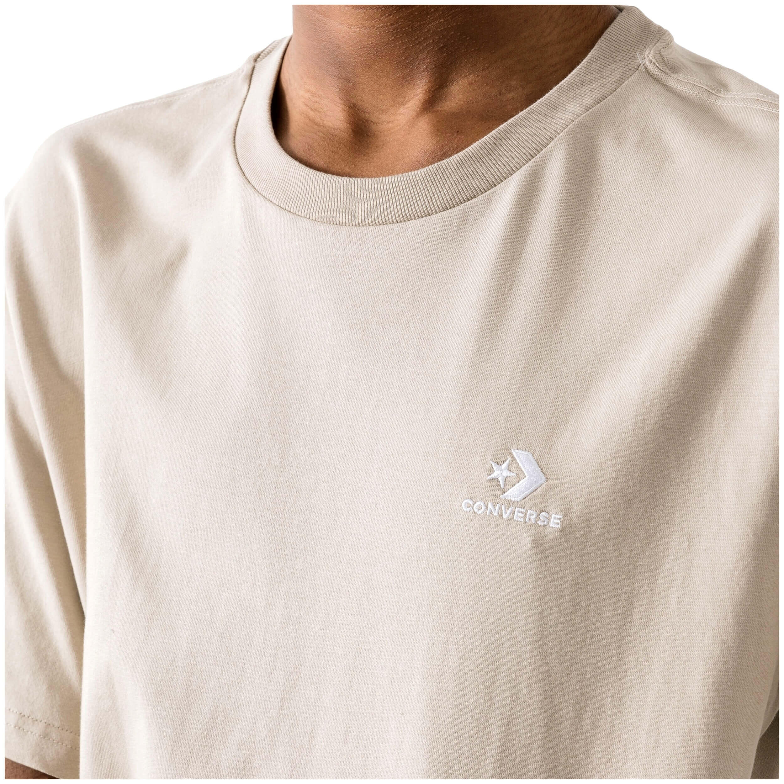 T-shirt Converse modèle 10023876-A09 pour unisexe 4/5