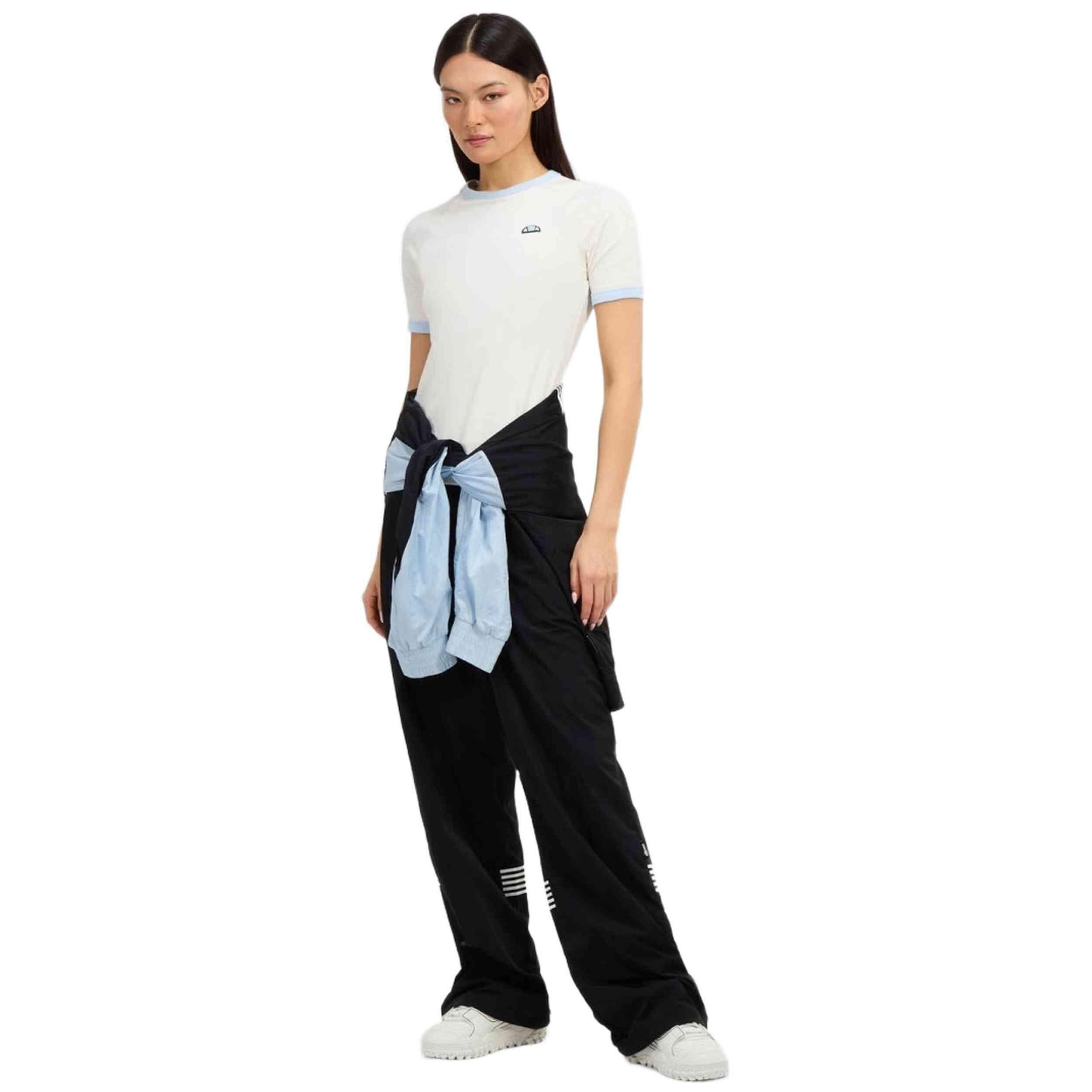 T-shirt Ellesse modèle SGZ21964-904 pour femmes 2/5