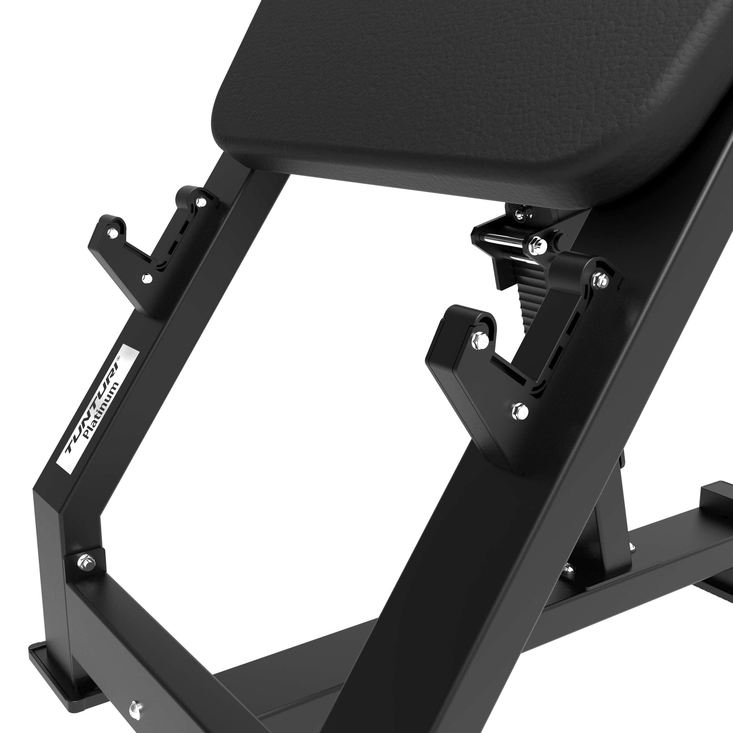 Tunturi Platinum Plate Loaded Preacher Curl 5/7