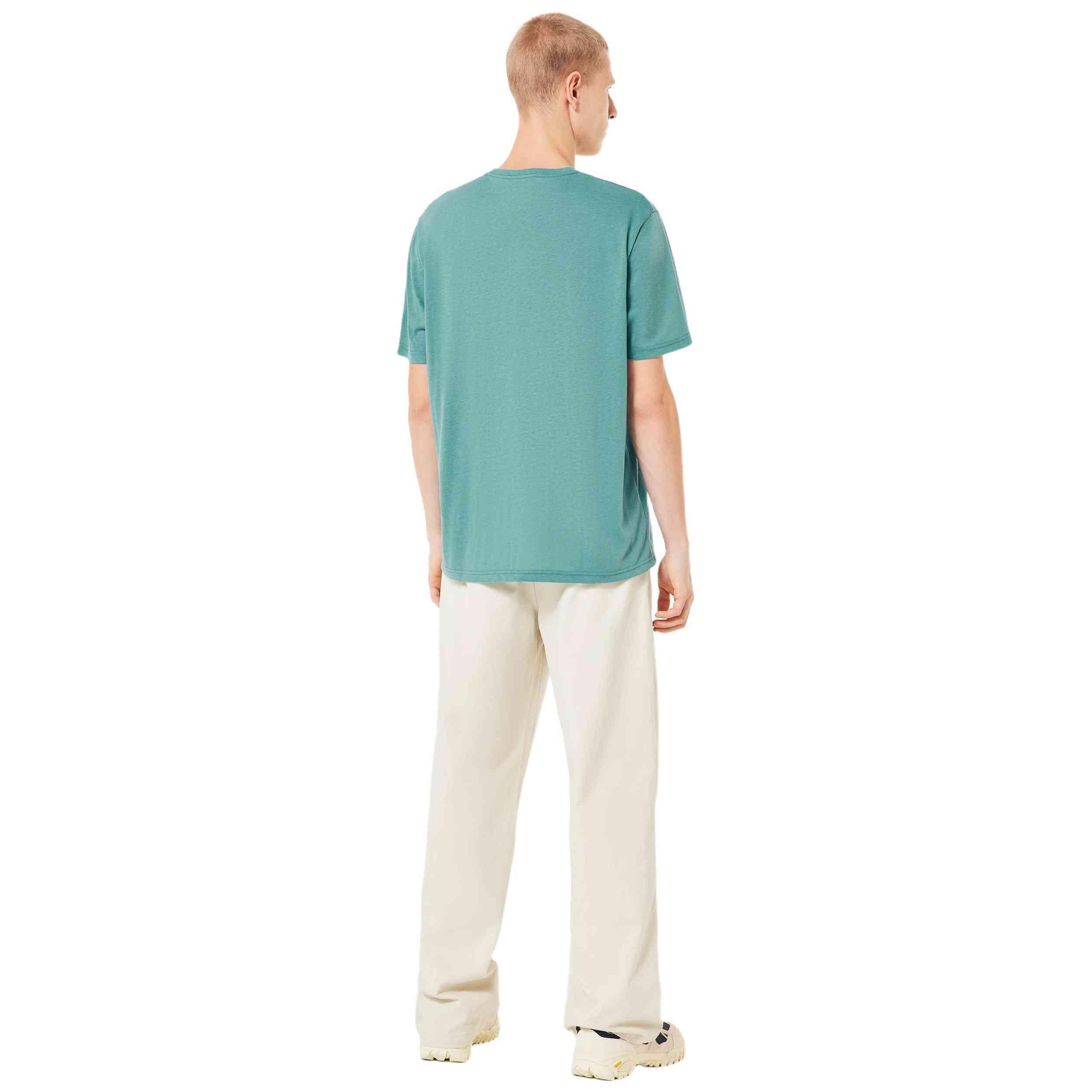 Camiseta de manga corta Oakley modelo 457132-6GB para hombre 2/5