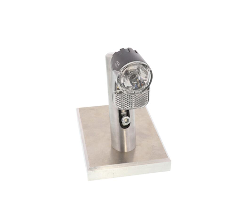 Faro AXA Pico30‑E 30 Lux per E‑bike. 4/7