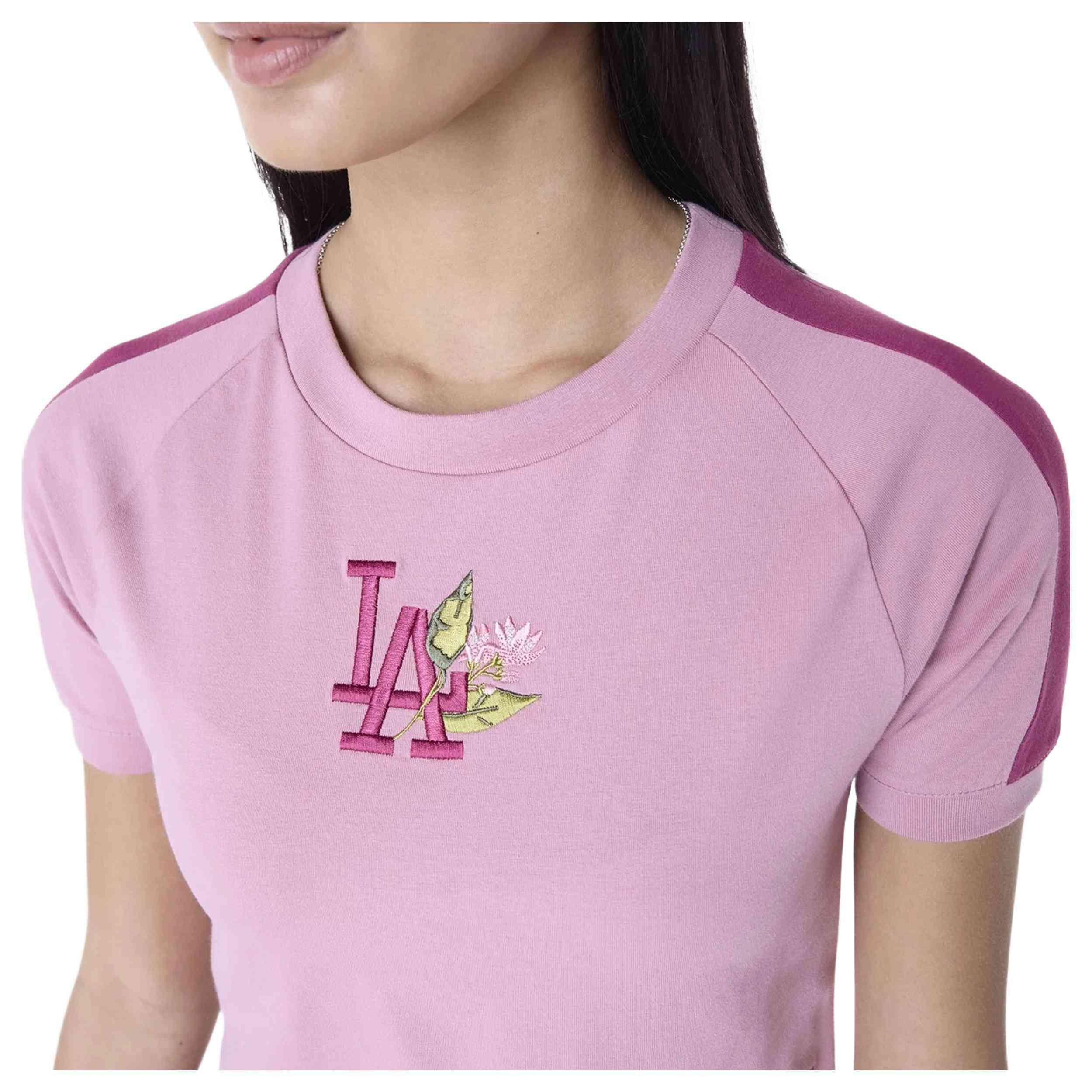 T-shirt New era modèle 60596542 pour femmes 2/5