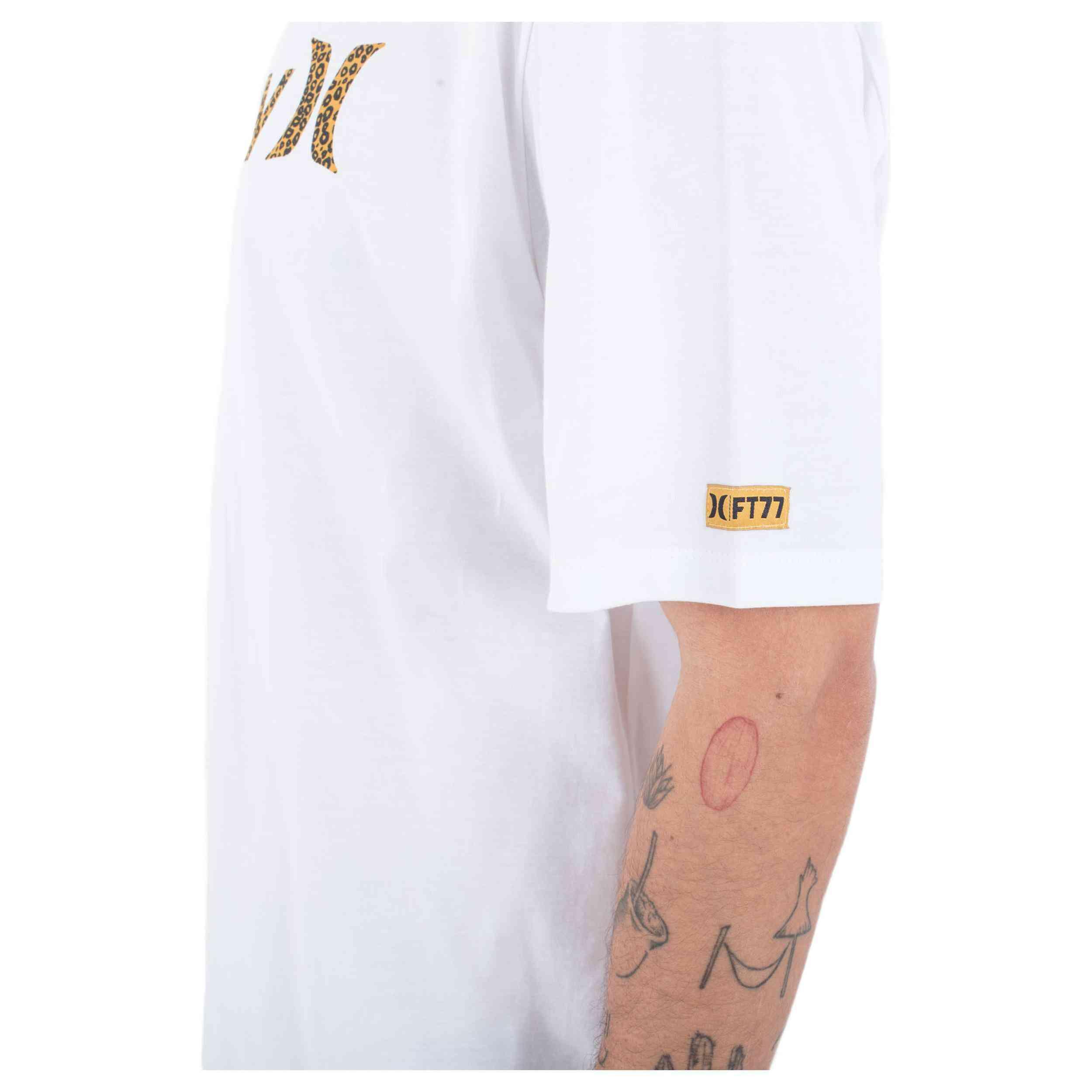 Camiseta de manga corta Hurley modelo MTSEUTL0002-100 para unisex 3/4