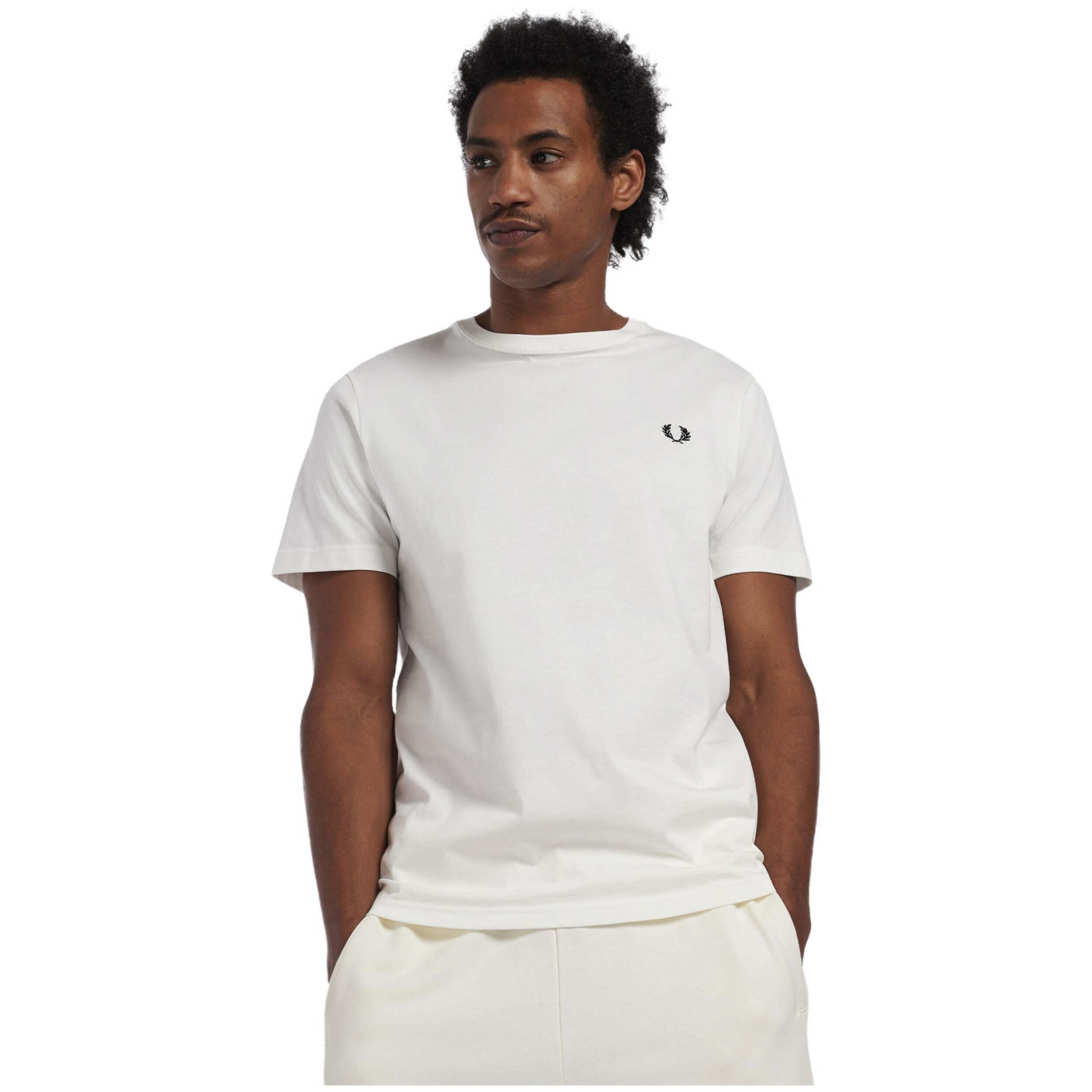 T-shirt Fred perry modelo M1600-129 para homem 2/5