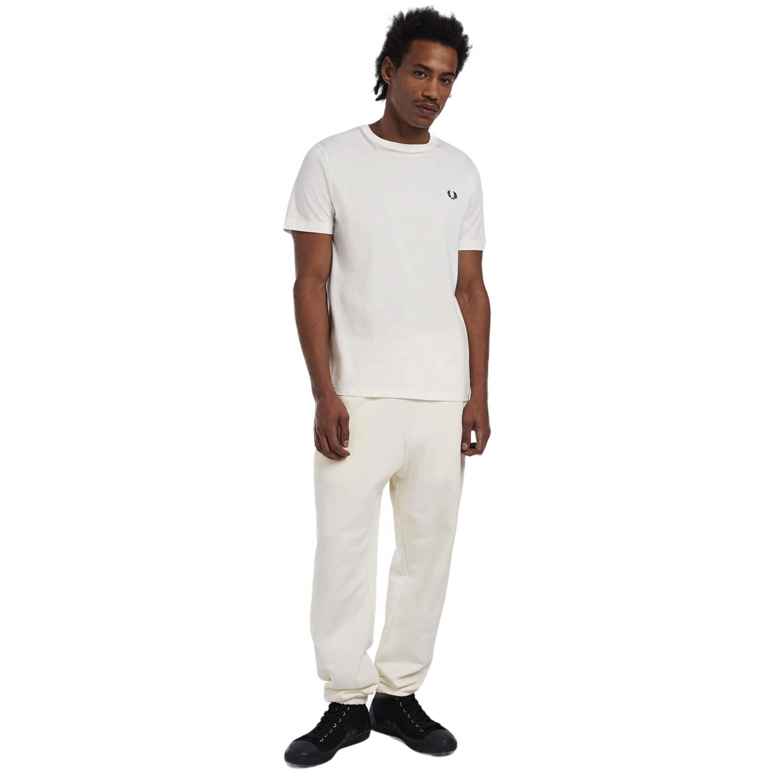 T-shirt Fred perry modelo M1600-129 para homem 5/5