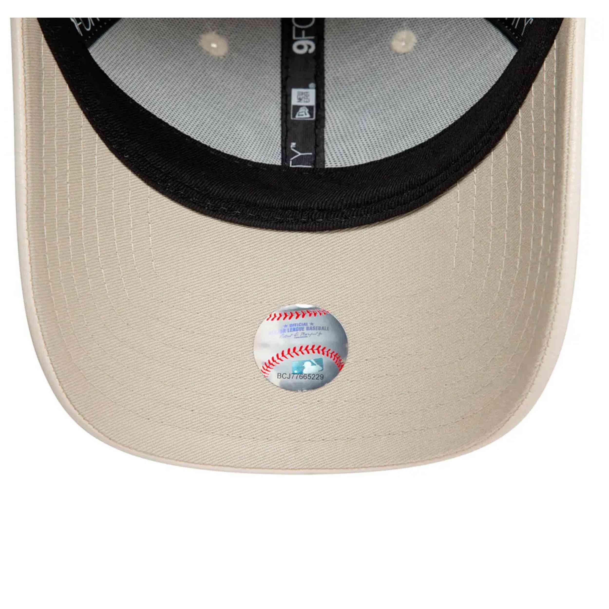 Boné New era modelo 60595393-270 para mulheres 3/5