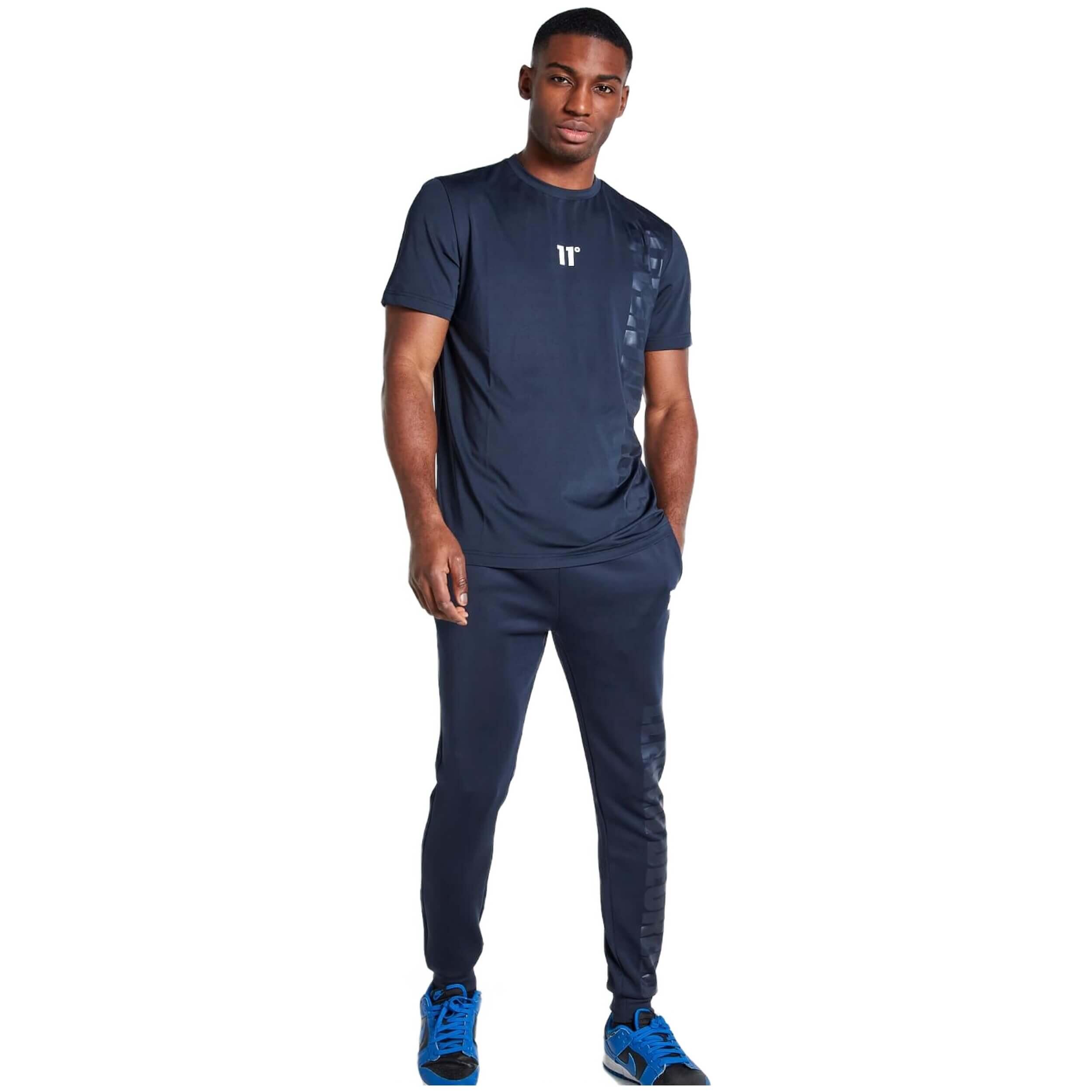 Camiseta de manga corta 11 degrees modelo 11D1377-002 para hombre 3/4