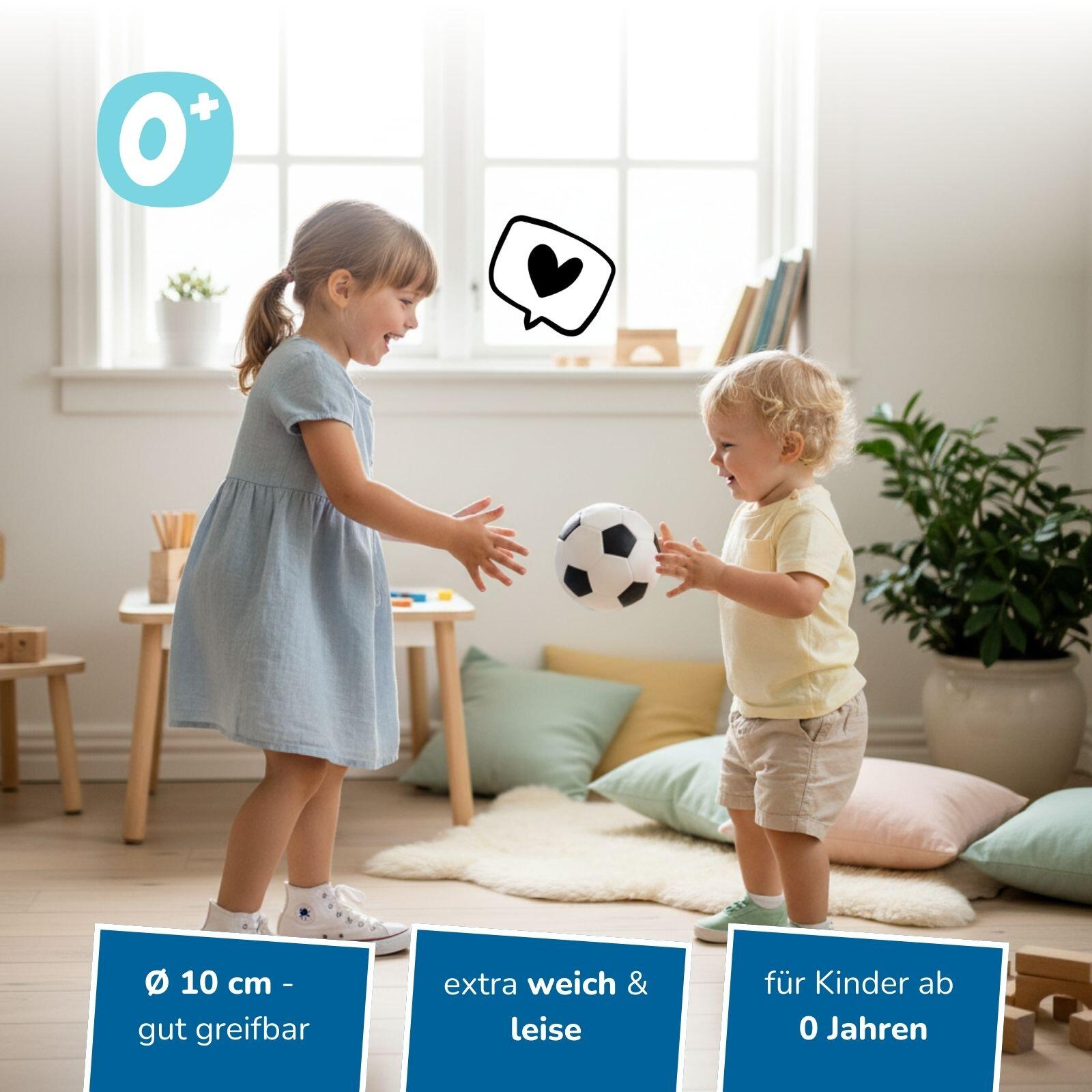 12er Set Softbälle Ø 10 cm, schwarz-weiße Mini Soft-Fußbälle, extra weich 2/7