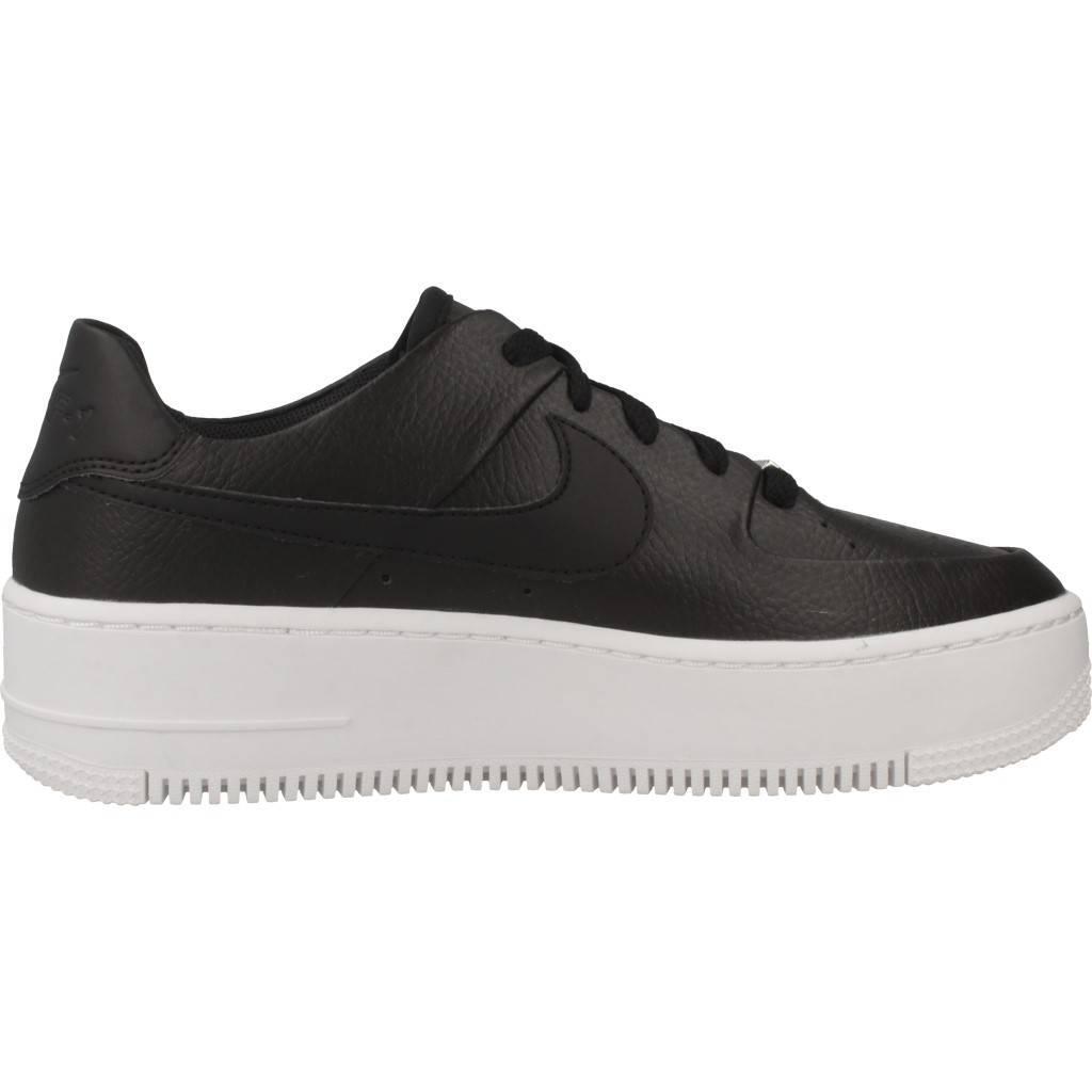 Baskets Nike Modèle Af1 Sage Low Couleur Noir 4/5