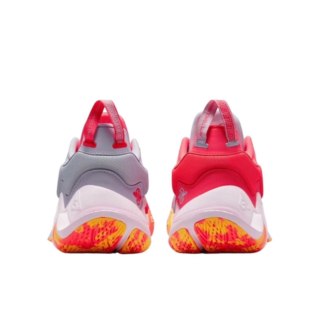 Chaussures  Giannis Immortality 2 Smoothie 3/4