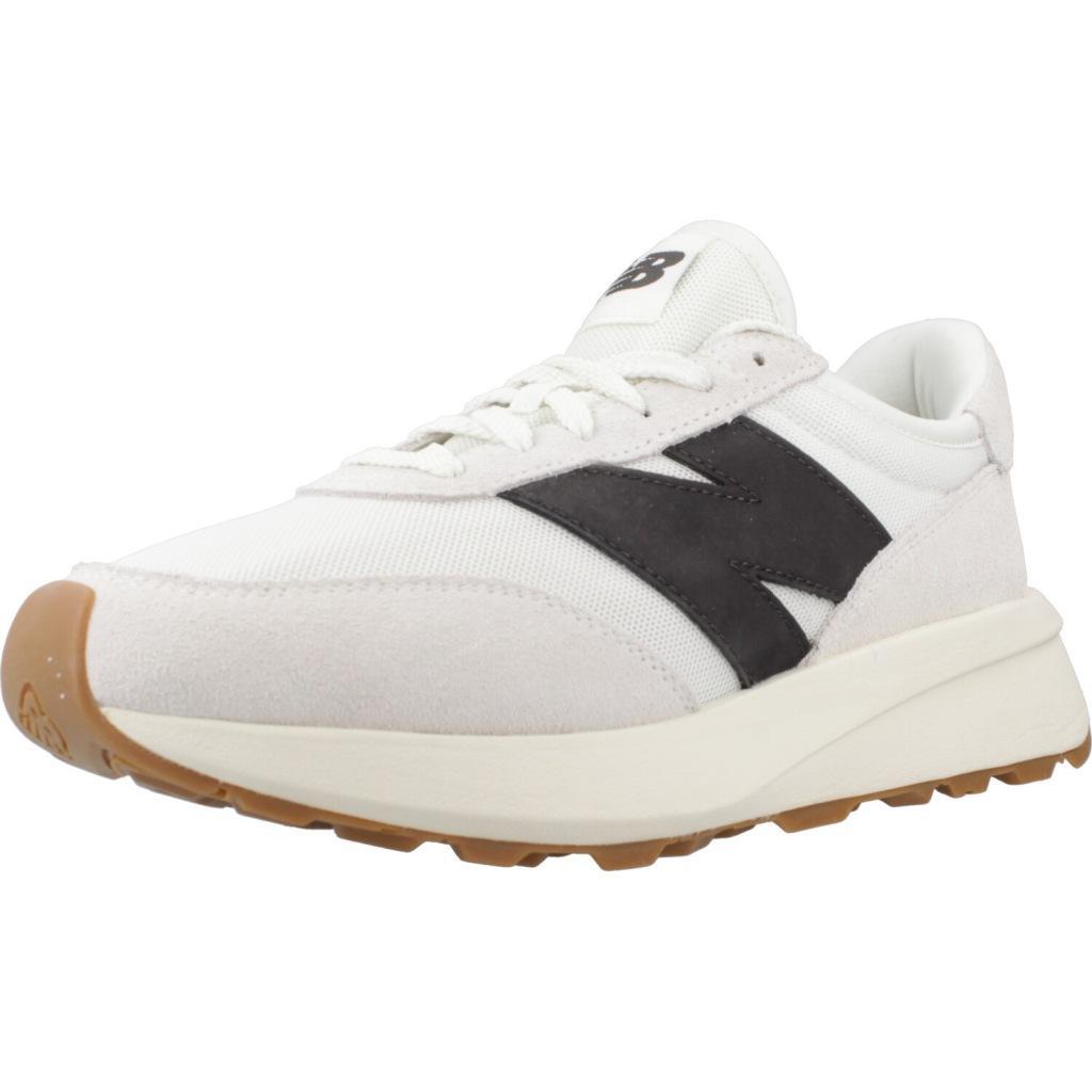 NEW BALANCE picture