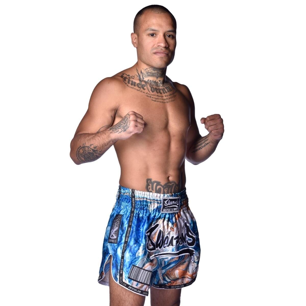 Muay Thai Shorts 8 WEAPONS Vivo Vertigo XL 5/7