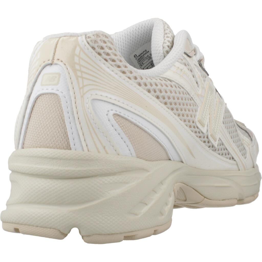 Zapatillas mujer New Balance U740 3/5