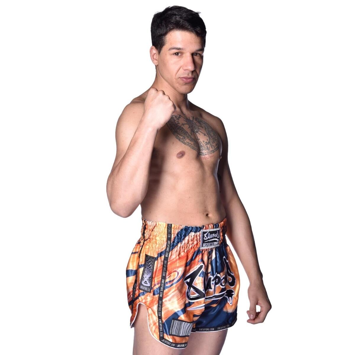 Muay-Thai-Shorts 8 WEAPONS Vivo Magma S 4/7