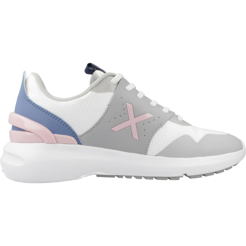 Zapatillas mujer Munich Ceilan 05 4/5