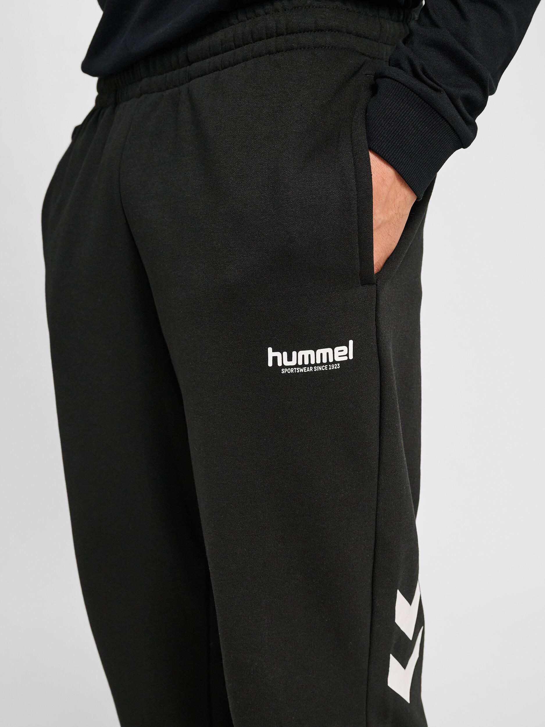 Pantaloni running Hummel Legacy 2.0 4/7