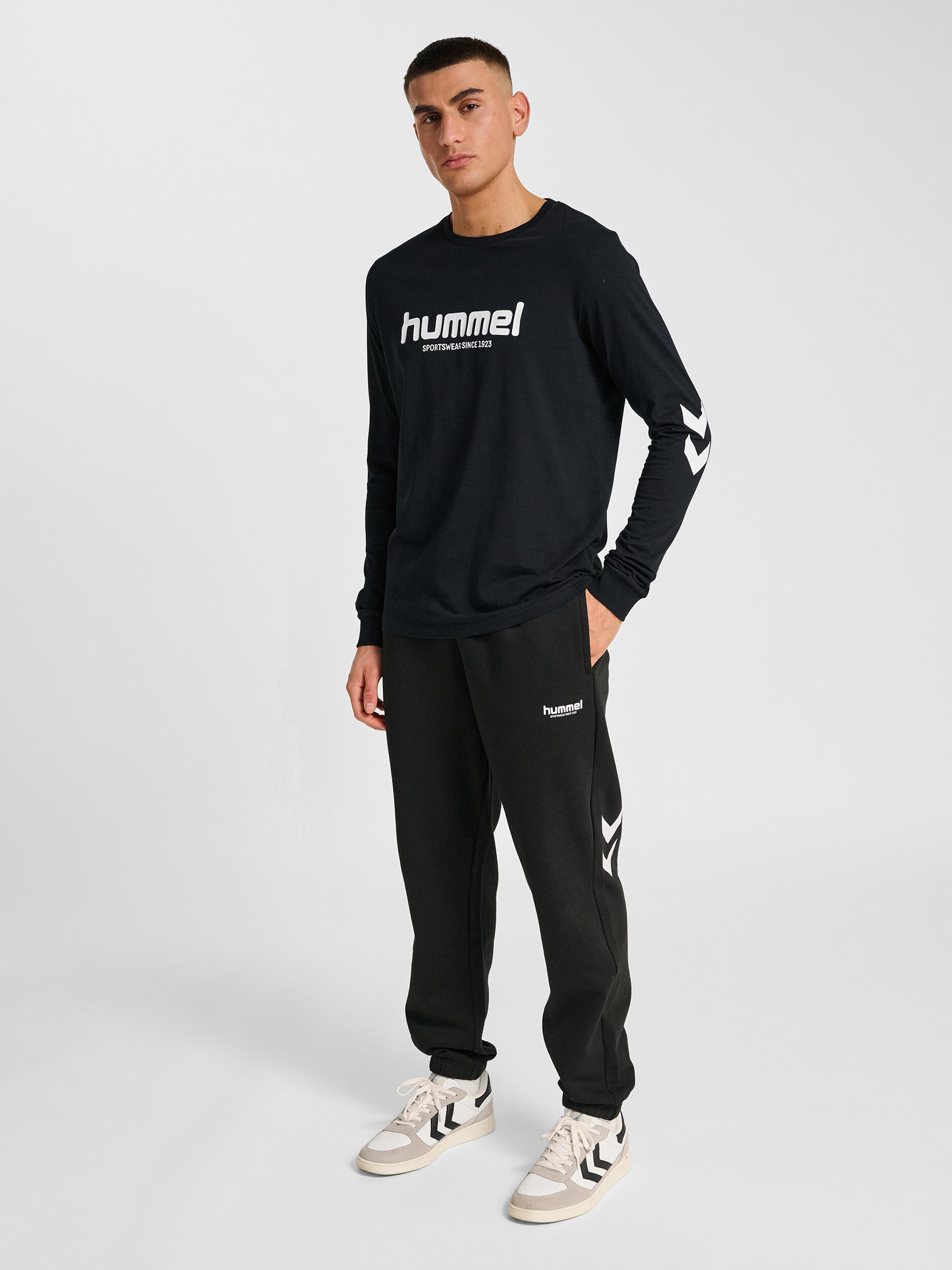 Hummel HMLLEGACY CROPPED - Felpa con cappuccio - blue nights/blu denim