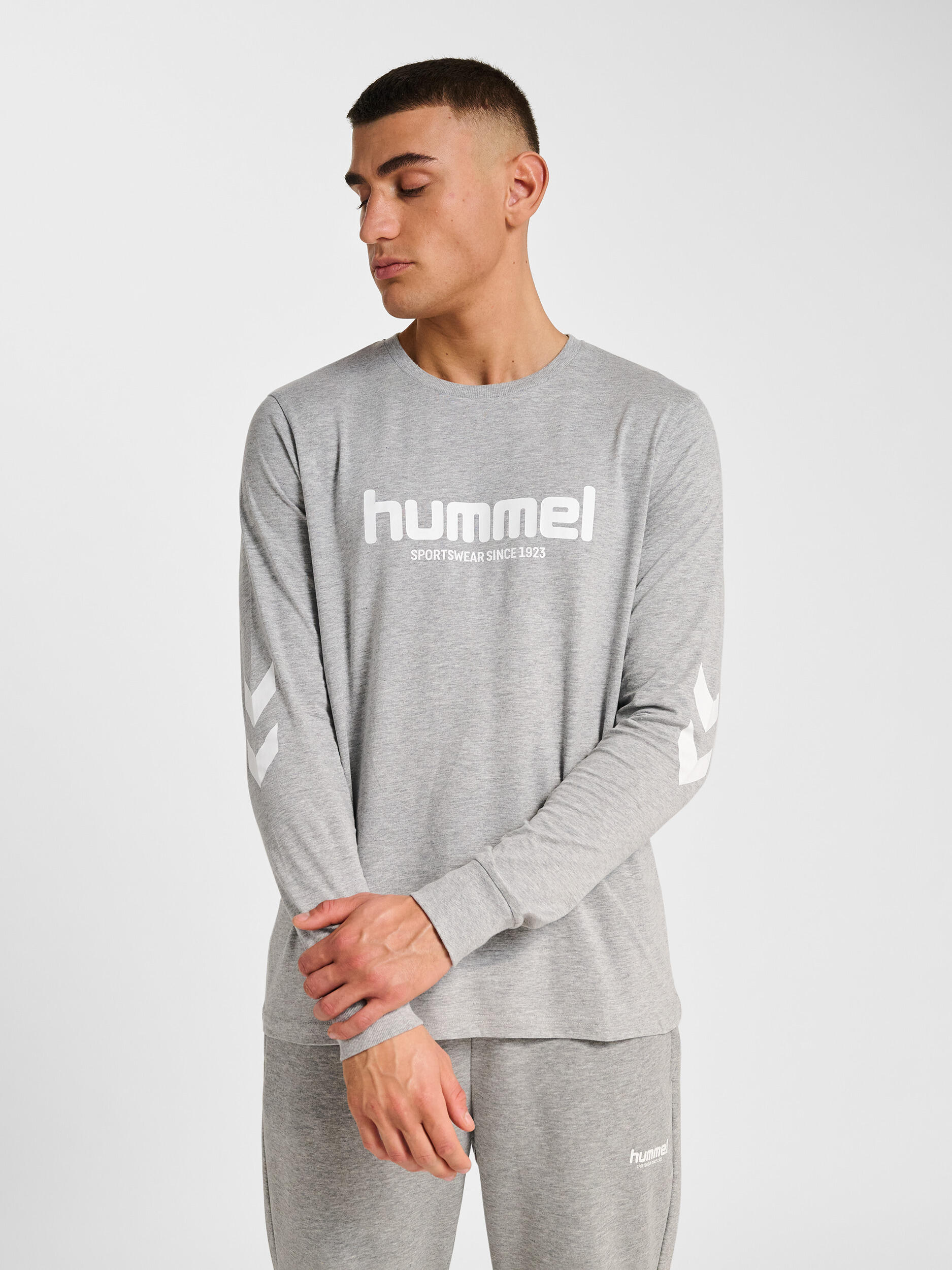 HUMMEL picture