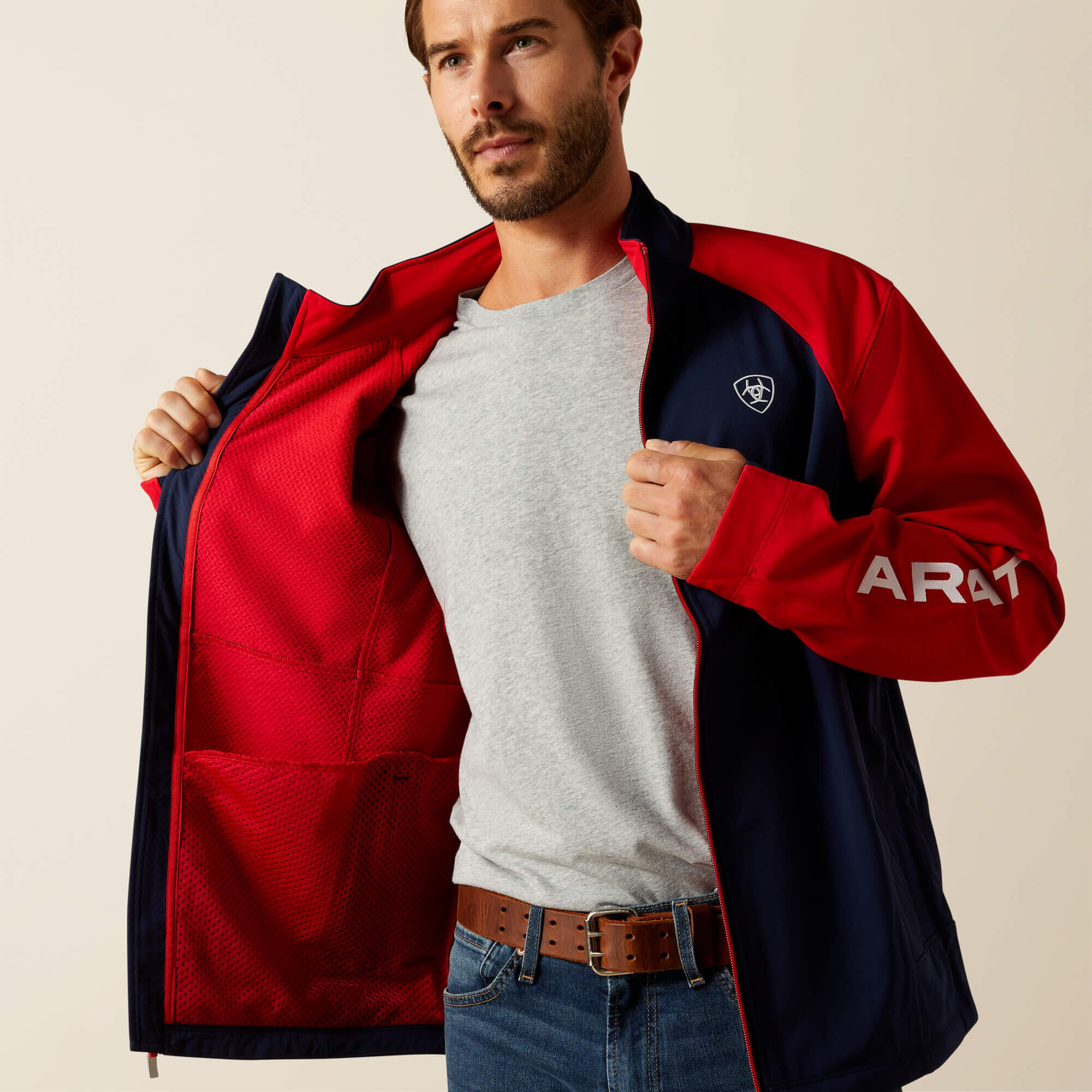 Veste Écurie Ariat Femme – Noire, Fermeture Éclair, Doublée Polaire – Occasion