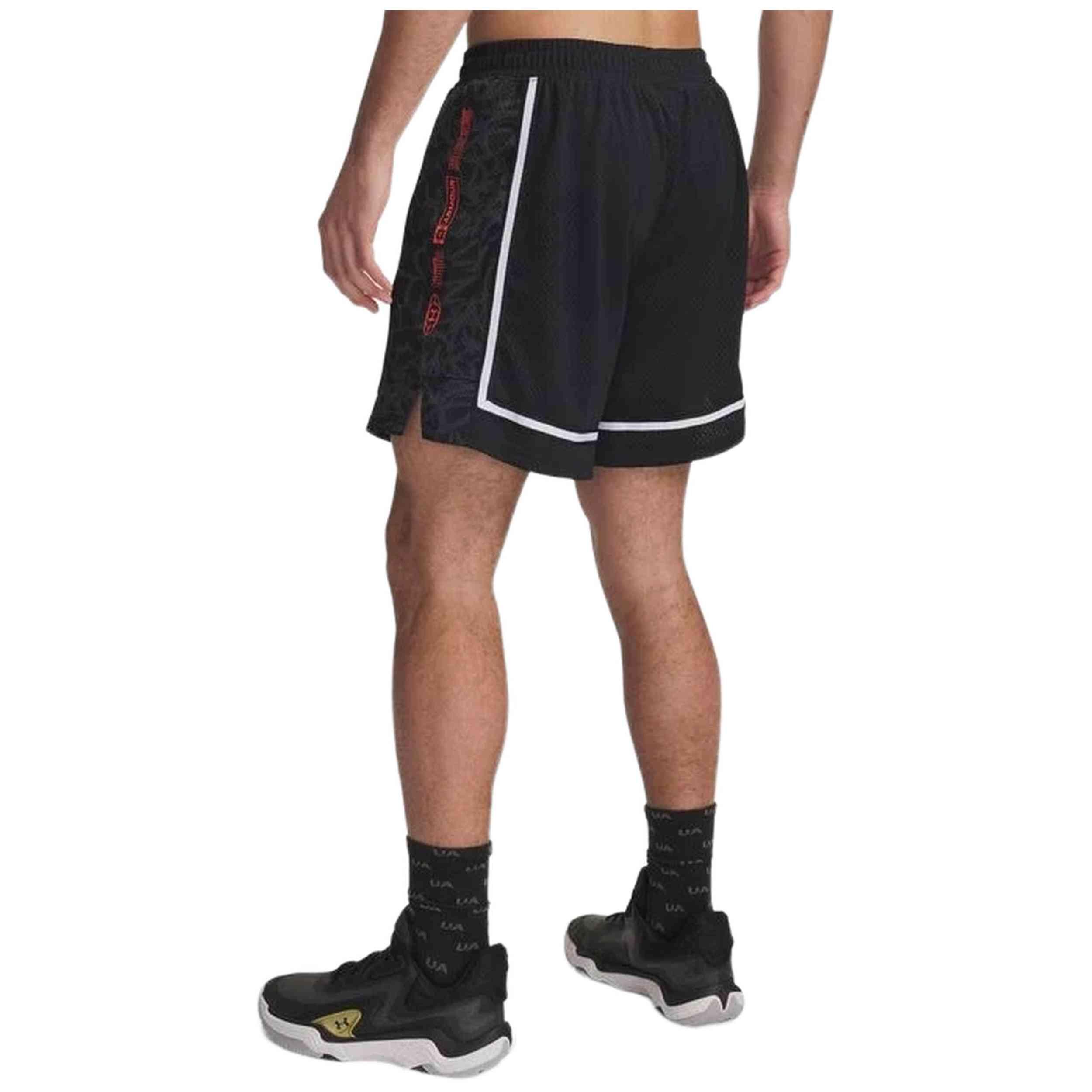 Short Under armour modèle 6000366-001 pour homme 2/4